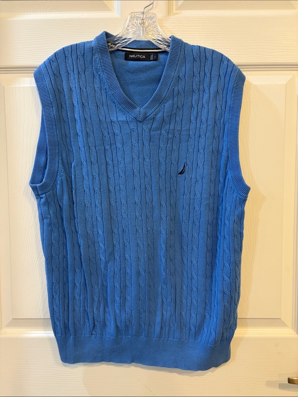 Nautica Men's Sky Blue Cable-Knit V-Neck Sweater Vest